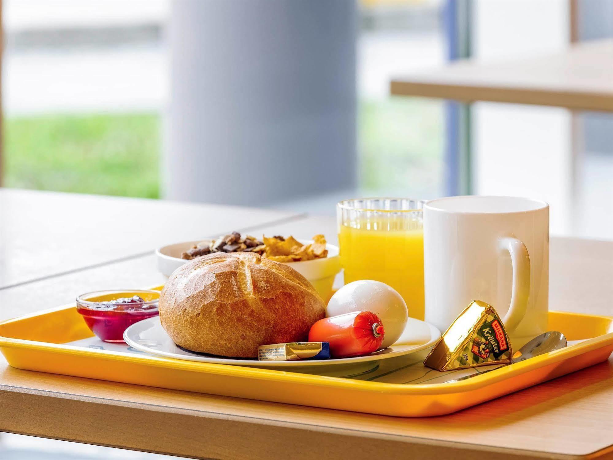 ibis budget Berlin Hennigsdorf Hotel Buitenkant foto