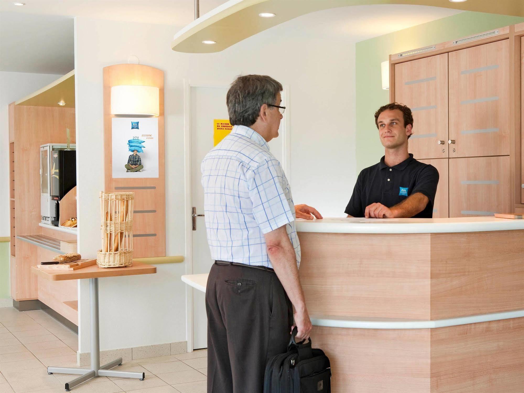 ibis budget Berlin Hennigsdorf Hotel Buitenkant foto